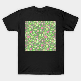 GREEN PURPLE VINTAGE FLORAL RETRO FUN T-Shirt